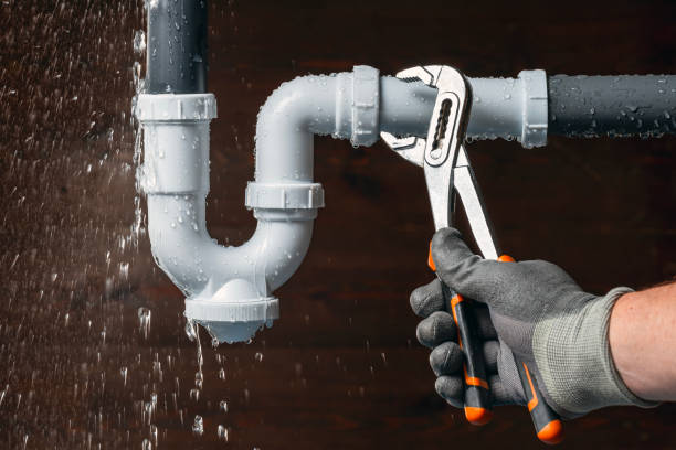 Professional Leak Detection technician working in Franksville, WI